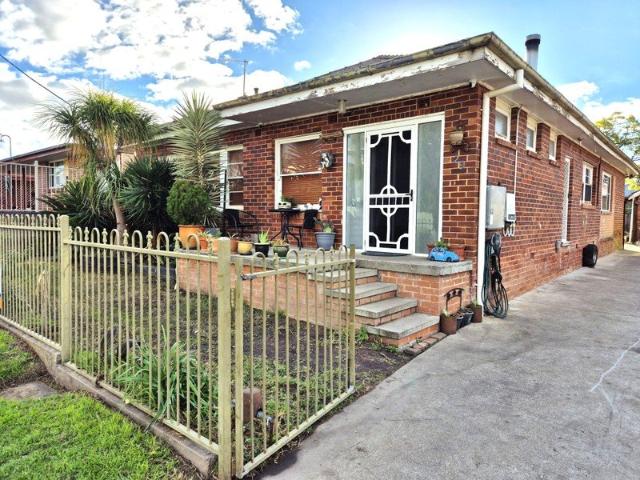 House for sale in Piallamore, New South Wales