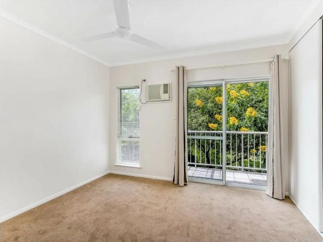 Apartment for rent in Manoora, Cairns