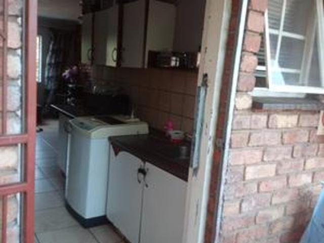 Apartment for sale in Waterkloof, Gauteng