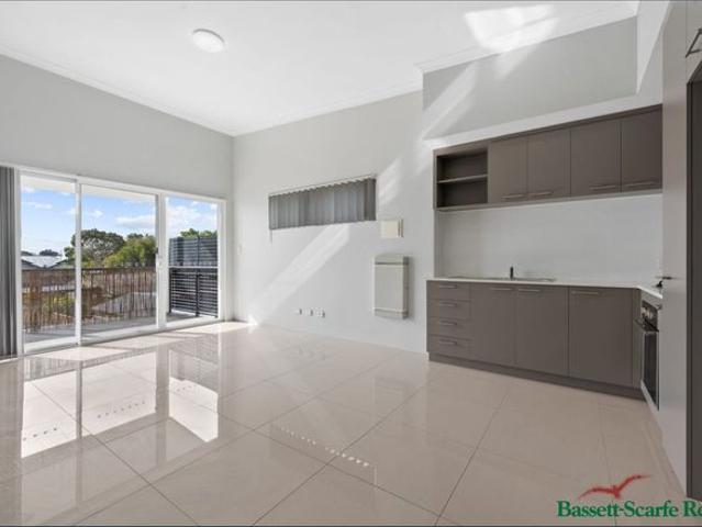 Apartment for rent in Parklands, Western Australia