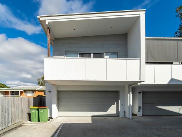 Townhouse for sale in Fernbrook, Queensland