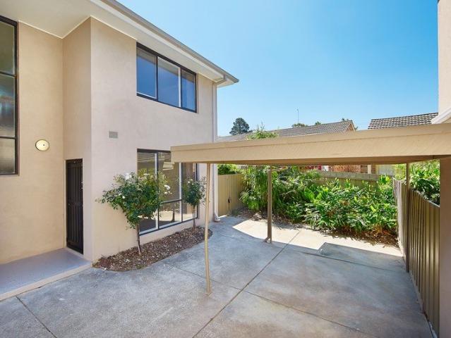 Townhouse for rent in Mitcham, Melbourne