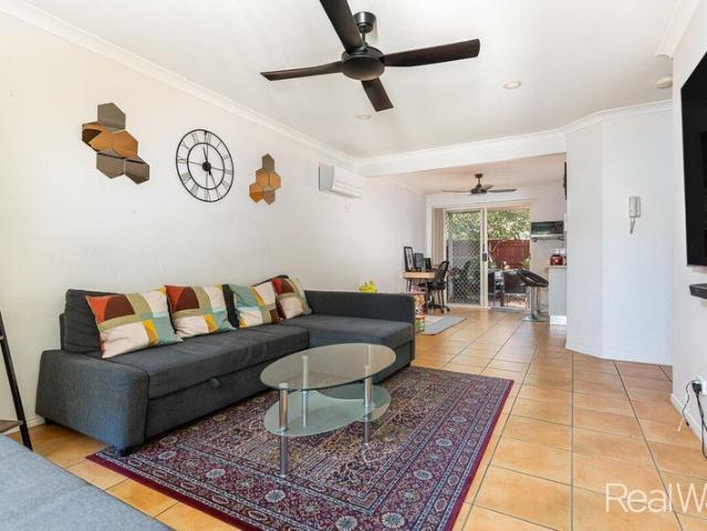 Townhouse for rent in Toombul, Queensland