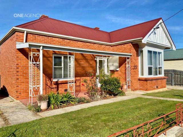 Apartment for rent in Devonport, Tasmania