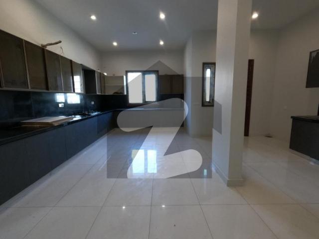 House for sale in 8 ڈی ایچ اے فیز, کراچی ڈویژن