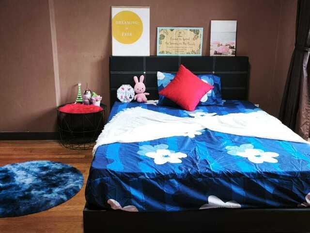 Room for rent in Ghim Moh, Singapore