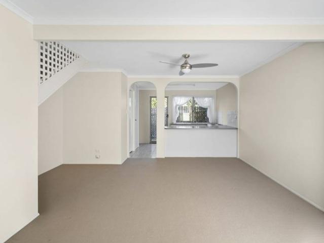 Townhouse for rent in Toombul, Queensland