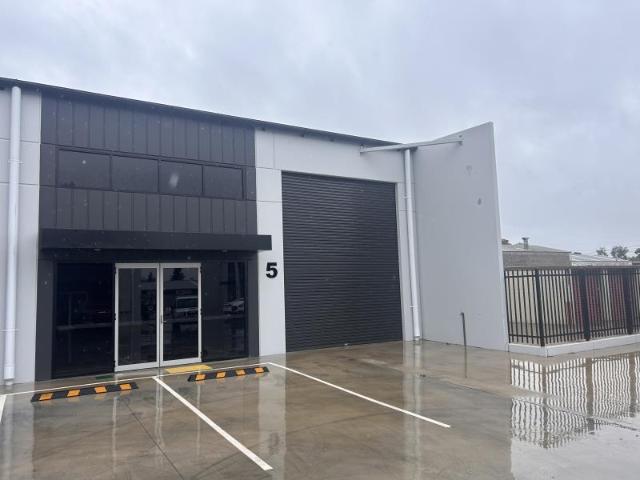 Warehouse for rent in Warrendine, Orange