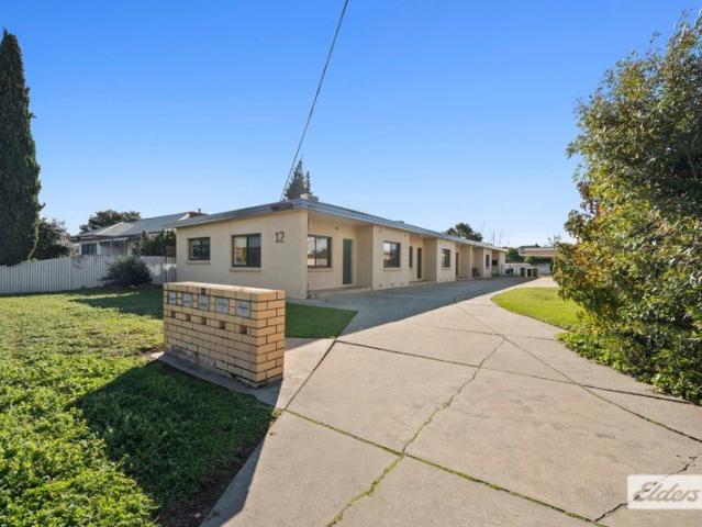 Flat for sale in Wodonga, Victoria