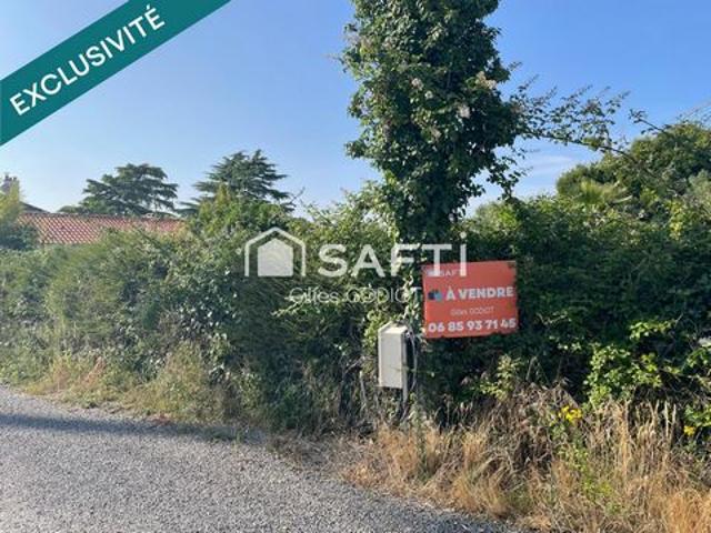 Terrain vente à France métropolitaine, La Haie-fouassière