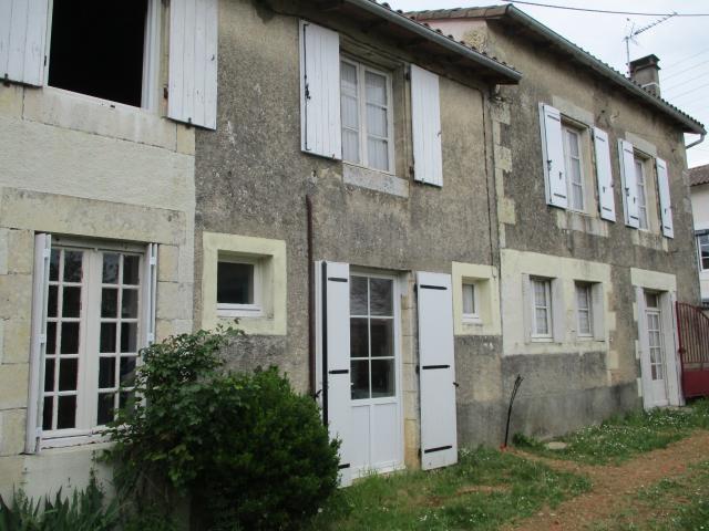 Maison vente à Montmorillon, Couhé
