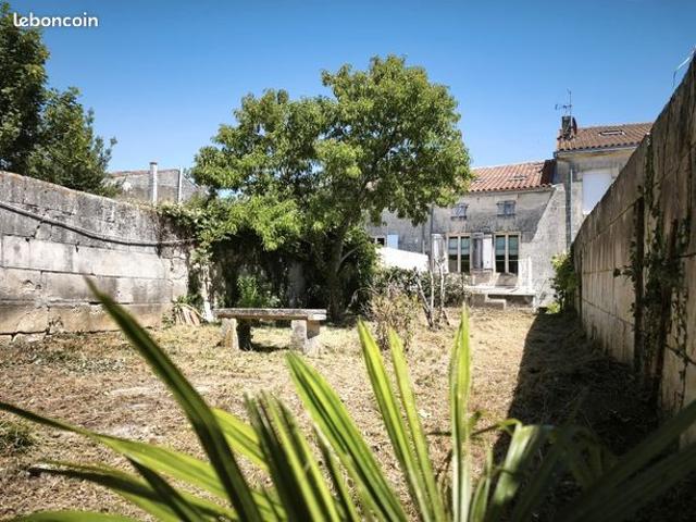 Maison vente à Jonzac, Pons