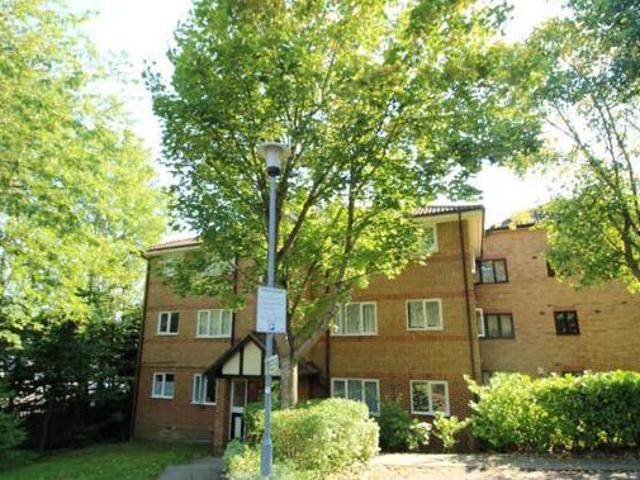 House for sale in Ivy Chimneys, Epping
