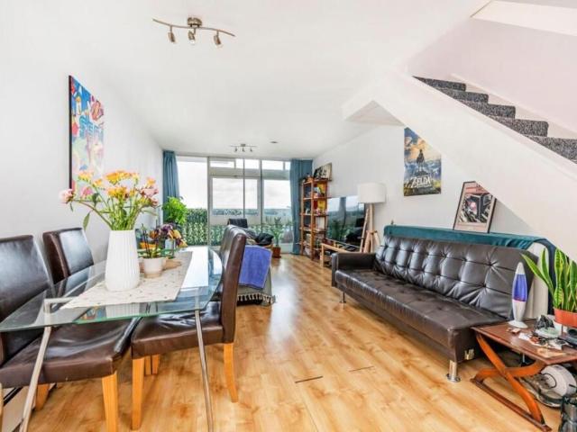 Apartment for rent in Belsize Park, Greater London