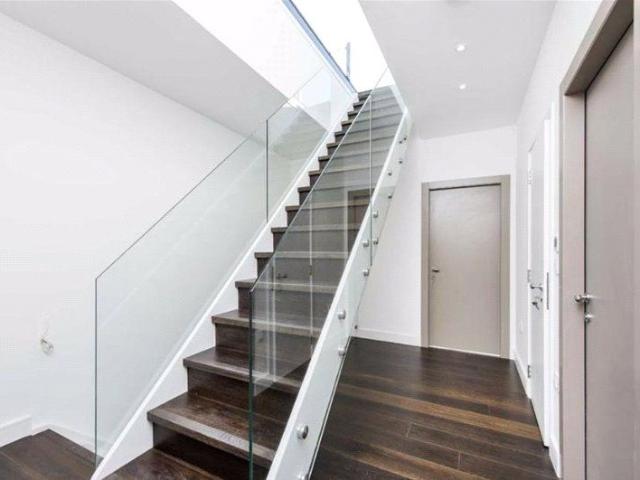 Apartment for rent in Belsize Park, Greater London