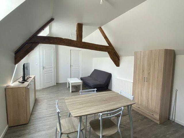 Studio location à La Coudrelle, La Madeleine-de-Nonancourt