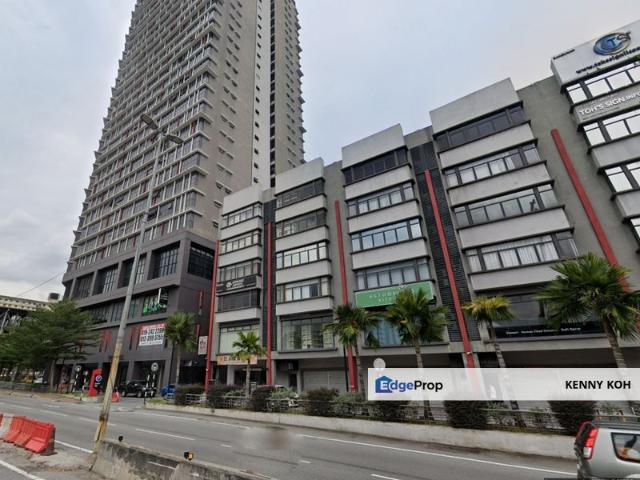 Shop for sale in Petaling, Alam Impian