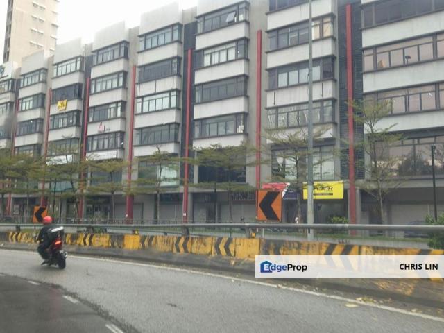 Shop for rent in Petaling, Alam Impian