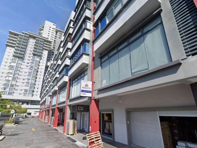 Shop for sale in Petaling, Alam Impian