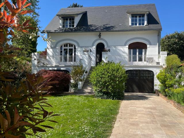 Maison vente à Boulogne-Billancourt, Ville-d'avray