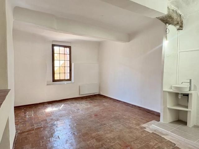 Appartement vente à Brignoles, Cotignac