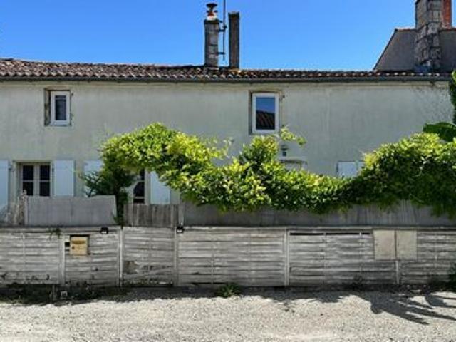 Villa vente à Saintes, Les Gonds