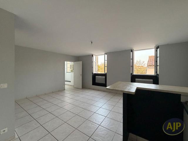 Appartement vente à Saintes, Gémozac
