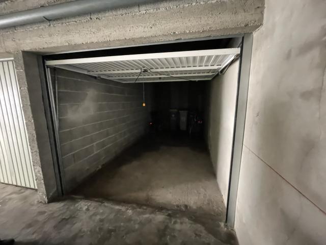 Garage vente à Les Sables-d'Olonne, Château-d'olonne