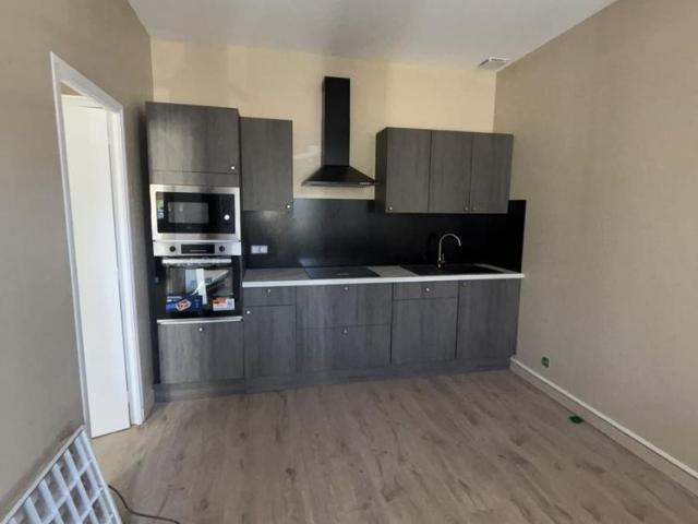 Appartement location à Lisieux, Saint-martin-de-bienfaite-la-cressonnière