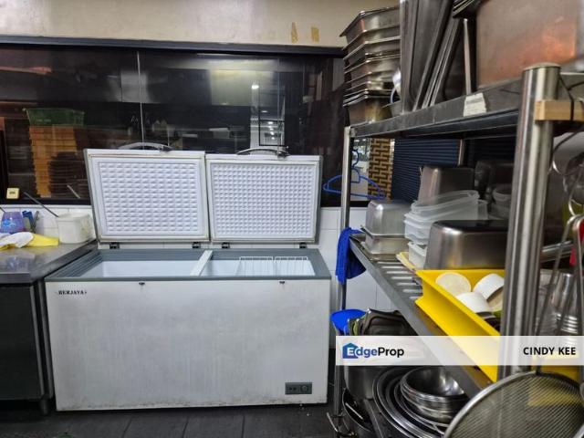 Shop for rent in Seksyen 13, Petaling Jaya