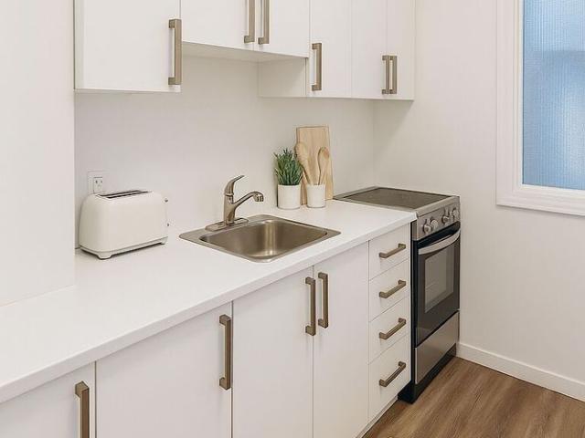 Apartment for rent in Mulhurst Bay, Ontario
