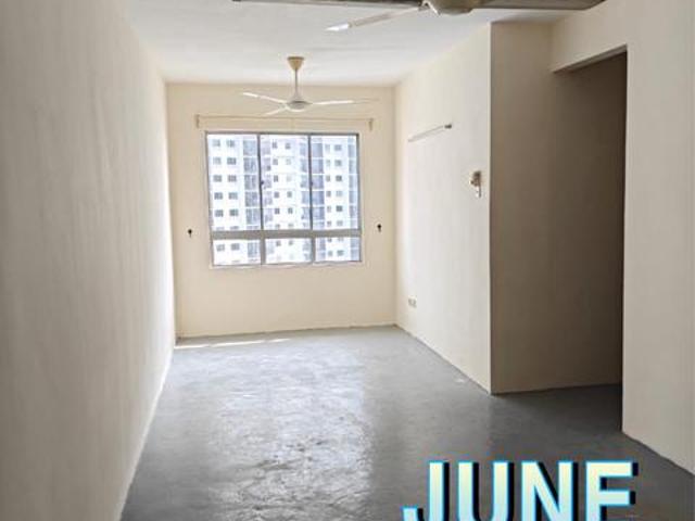 Apartment for sale in Timur Laut, George Town