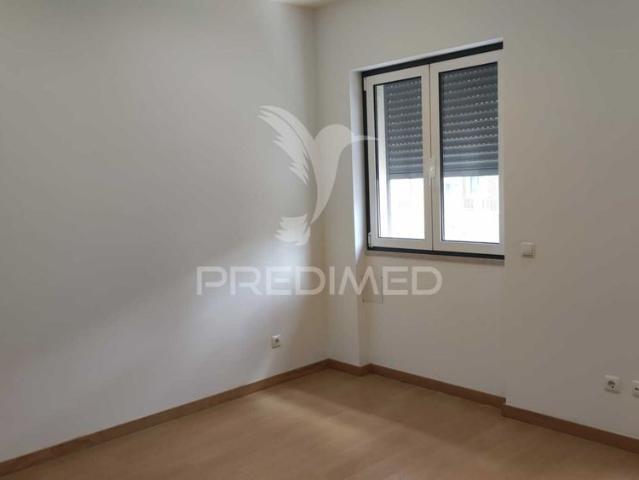 Apartamento alugar em Baixa de Algés, Oeiras