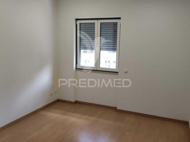 Apartamento alugar em Baixa de Algés, Oeiras