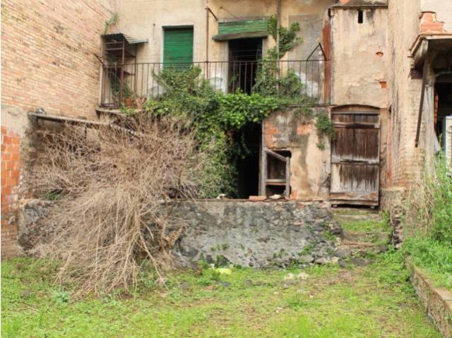Casa en venta en Garrotxa, Catalunya
