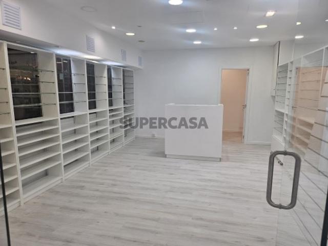 Escritório venda em Nova Oeiras, Oeiras