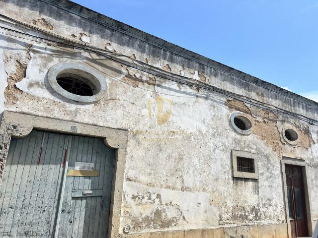 Armazém venda em Olhão, Faro