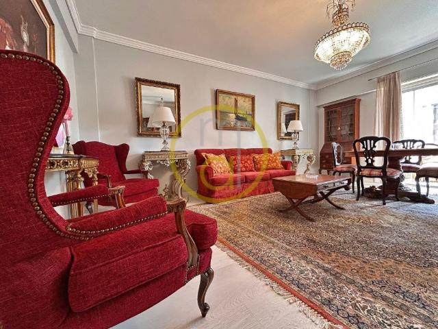 Apartamento alugar em São Nicolau, Lisboa