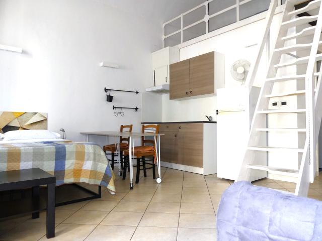 Villa Indipendente in affitto a Piemonte, Novara