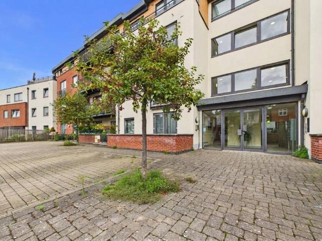 Apartment for rent in Camberley, Surrey Heath