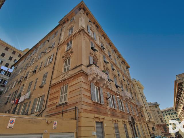 Villa Indipendente in affitto a Centro Est, Serra Riccò