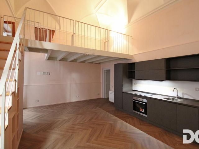 Villa Indipendente in affitto a Centro Est, Serra Riccò