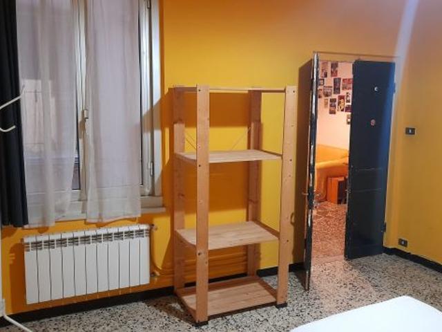 Stanza in affitto a Centro Est, Serra Riccò