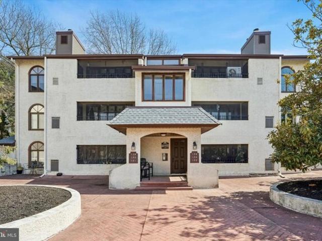 Condo for sale in Cherry Hill, New Jersey