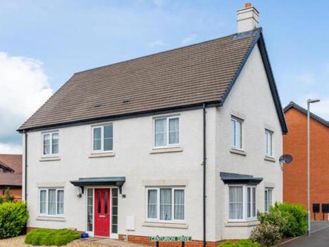 House for sale in Lyons, Greater London