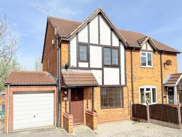 House for sale in New Edlington, Doncaster