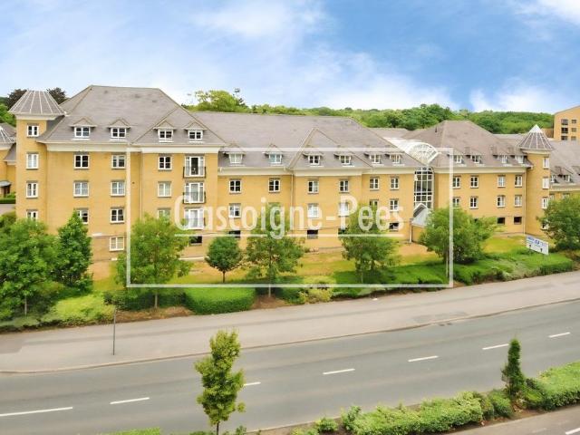 Apartment for rent in Horsell, Woking