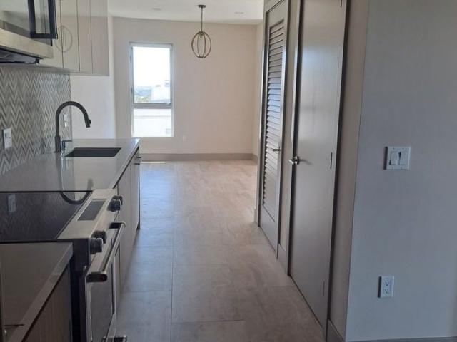 Apartment for rent in Canoga Park, California
