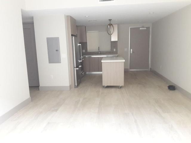 Apartment for rent in Canoga Park, California