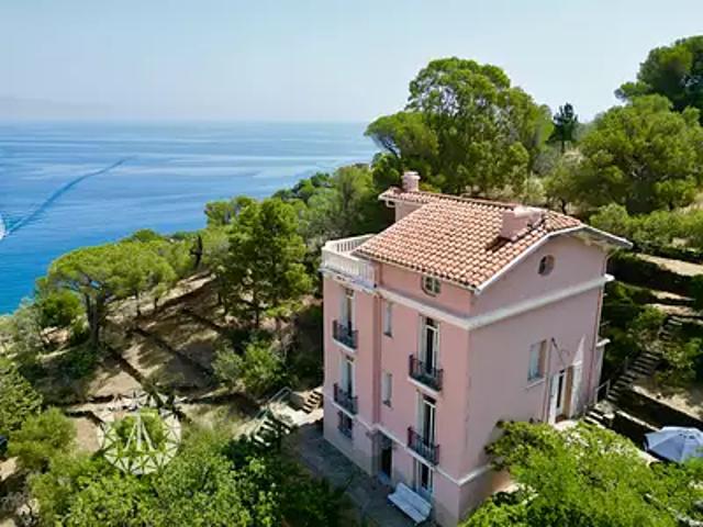 Maison vente à Céret, Cerbère